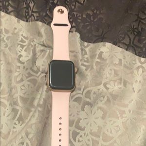 Apple 🍎 watch ⌚️⌚️